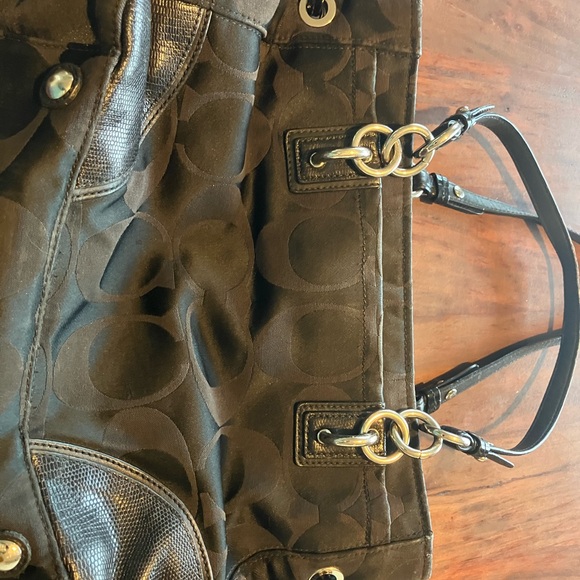 COACH Black Designer purse - Picture 8 of 13
